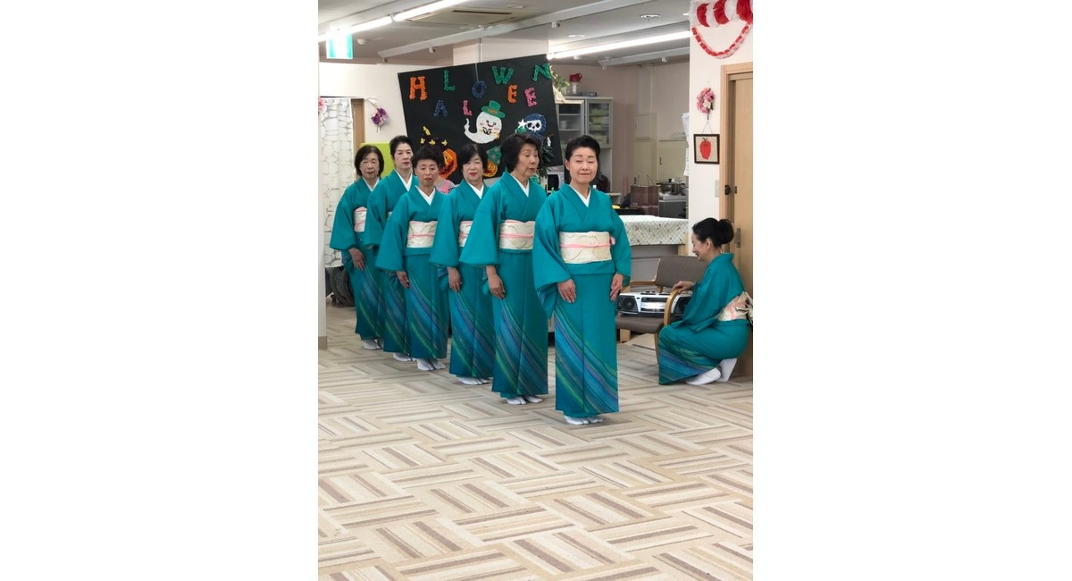 民舞踊を見ました(*´ω`*)